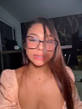 Živý XXX chat amira_cute2