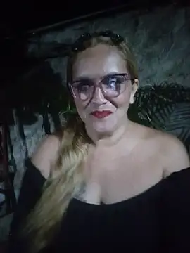 MOTHER_AND_SON09 live XXX chat