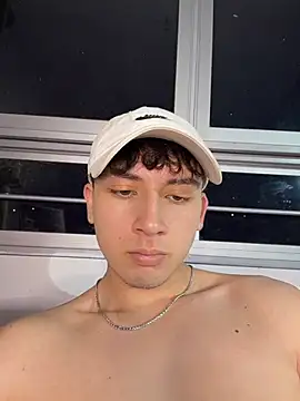XXX chat uživo modela OLIVER_K