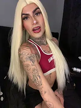 valen_lewiiz Show in webcam