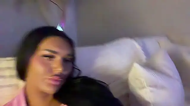 دردشة BIGBOOTYELLIEXXX الجنسية المباشرة