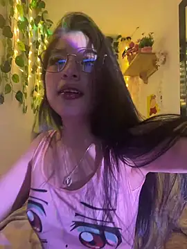 Neftis_lyria Adlı Modelin Web Kamerası Şovu