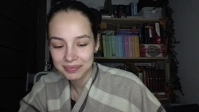 Yuna5343 Chat XXX in diretta