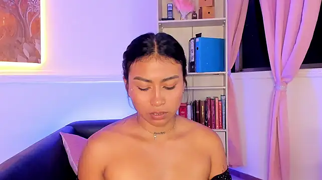 chel_moonn Webbikameraesitys