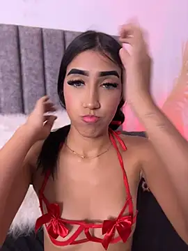 Chat XXX ao vivo de bellaa_roosse
