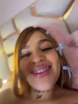 دردشة AshleyMuahhh الجنسية المباشرة