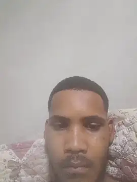 bighairydickk 网络视讯表演