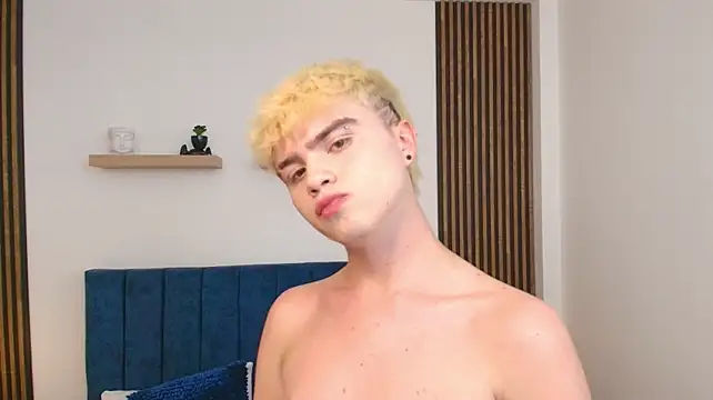 Chat +18 de Ian_Stone ao vivo