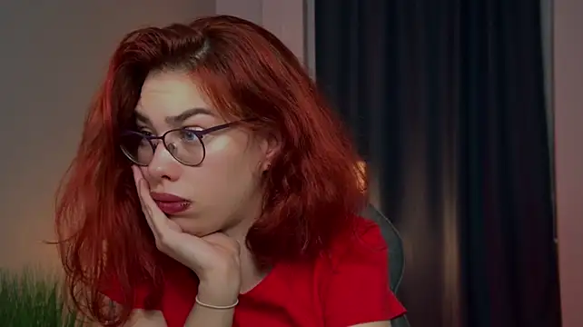 Živý XXX chat SeraphineDuskryn