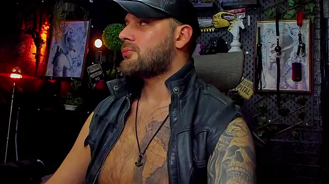LexHardy 라이브 XXX 채팅