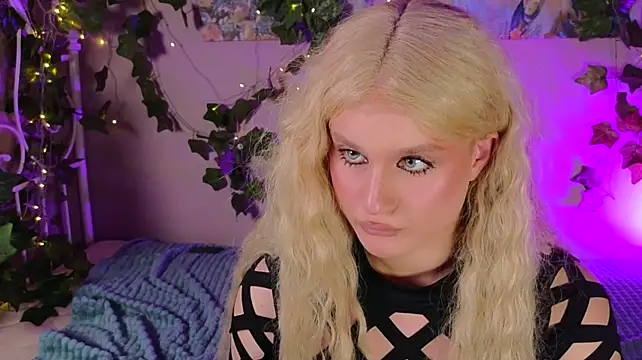 دردشة cumboydoll الجنسية المباشرة