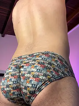 Samir_bearのライブXXXチャット