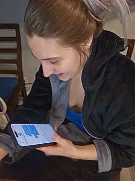 ScarletsWeb Adlı Modelin Canlı XXX Sohbeti