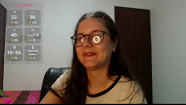 MadieeLorez Chat XXX live