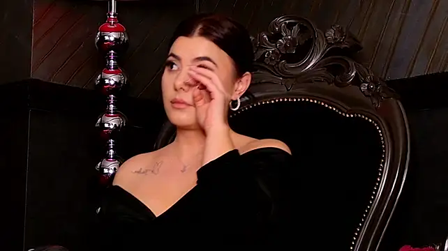 MistressEly Chat XXX live