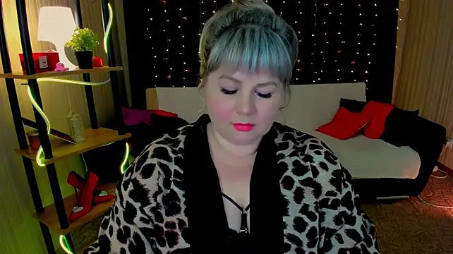 Živý XXX chat CrystaalStaar