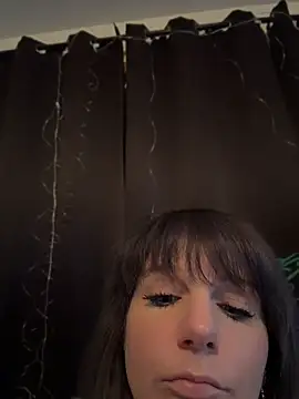 Royal9123 Chat XXX live