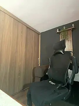 Rob_fab Chat XXX live