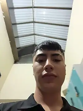 Daxonblace 라이브 XXX 채팅