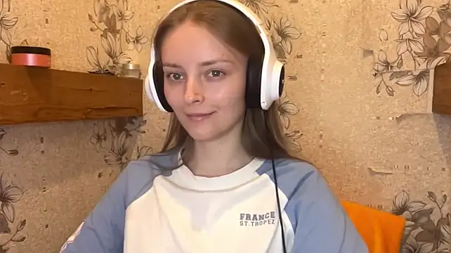 Czat XXX na żywo – EmyMiu