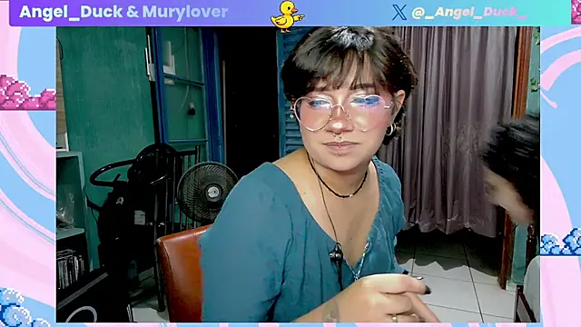 Chat XXX ao vivo de Angel_Duck