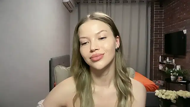 EmmyMills Live XXX-Chat
