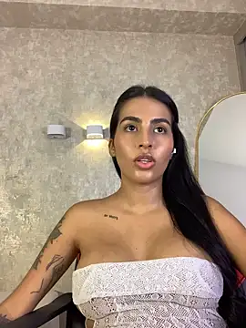 genesissaran Live XXX chat