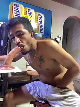 maxI_dick33 – Naživo XXX chat