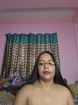 naughtymia06 Chat XXX live