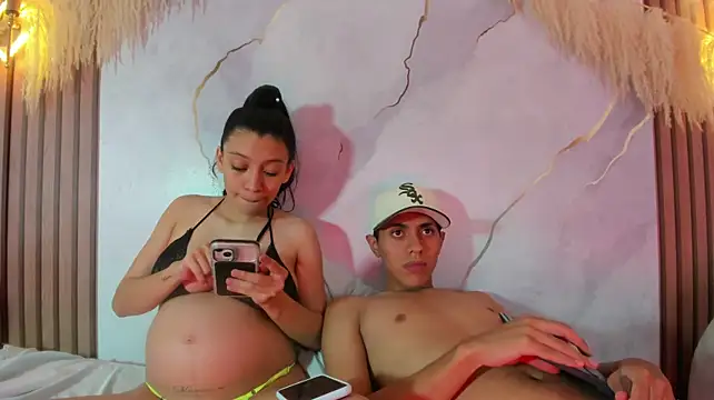 Chatroom XXX en direct de MielAndLeo