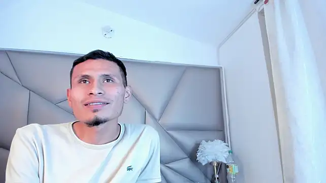 axcel_anny Obrolan Langsung XXX