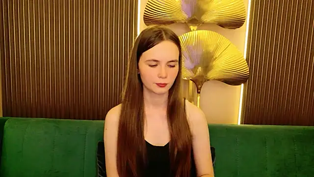 Thalia_Croft Live XXX-Chat