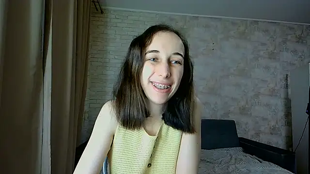 Anika_bloom Chat XXX in diretta