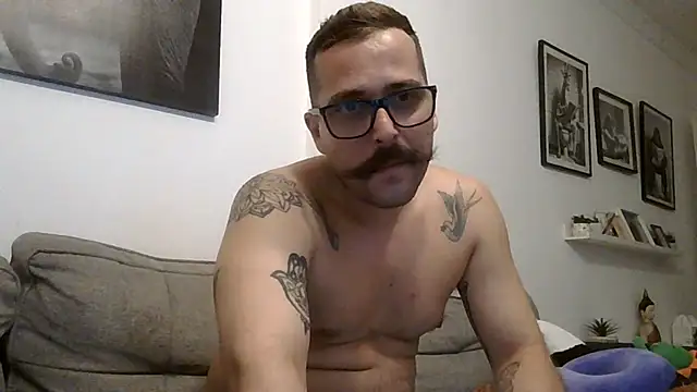 yanick931's Live XXX Chat