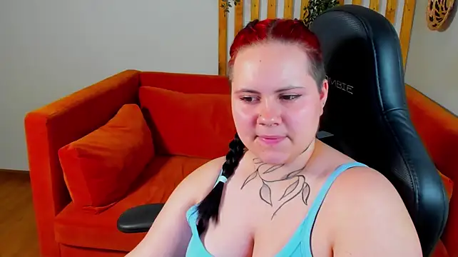 DaisyHarts Adlı Modelin Canlı XXX Sohbeti