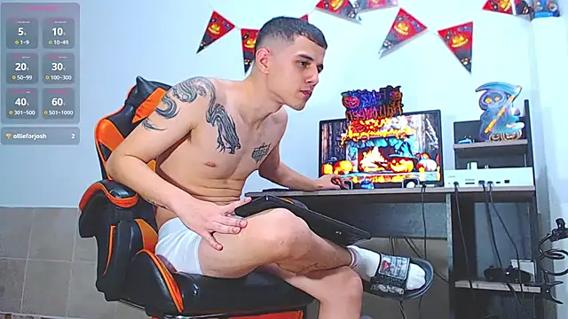 Pertunjukan Kamera Web ADAM_HOT