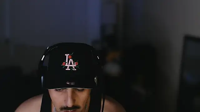 Chat XXX en directo de 100J