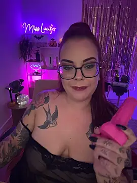Miss_Lucifer6 Live XXX-chat
