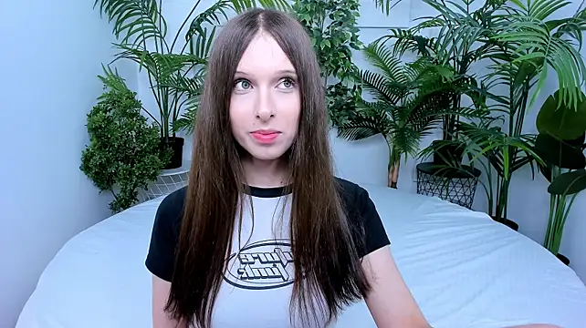 dark_k1tty's Live XXX Chat
