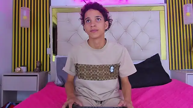 Czat XXX na żywo – JustinSecret