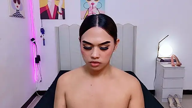 XXX chat uživo modela MirandaSterling