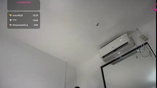 bajejek01 Adlı Modelin Canlı XXX Sohbeti