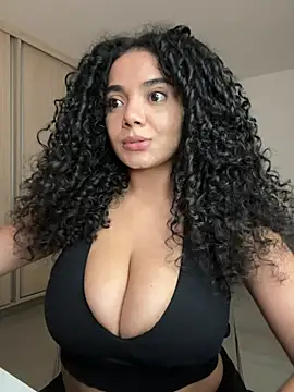 Chat XXX ao vivo de Curlyierr