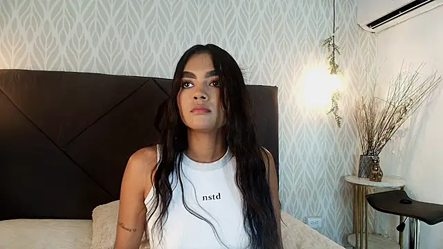 julieta_aguilar1: απευθείας συνομιλία ΧΧΧ