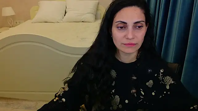 LovelyBeatrice Adlı Modelin Canlı XXX Sohbeti