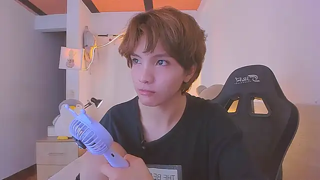 Sweet_Allan 即時 XXX 聊天