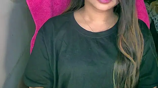 Cute-Tara Adlı Modelin Canlı XXX Sohbeti
