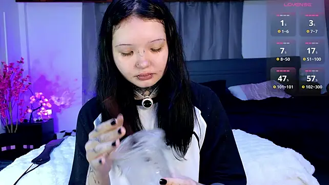 XXX chat uživo modela Lein_Bone