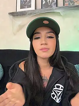 EmmyEvans1 – Live XXX-chat