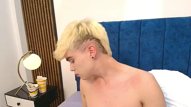 Chat +18 de Ian_Stone ao vivo